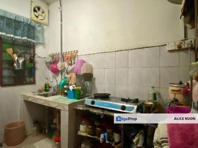 House for sale in Petaling, Damansara Damai