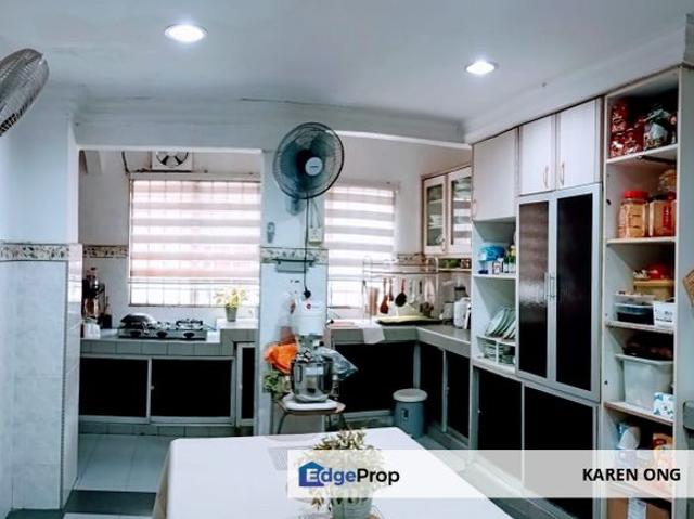 House for sale in Petaling, Subang Jaya