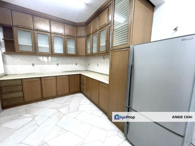 House for sale in Petaling, Damansara Damai