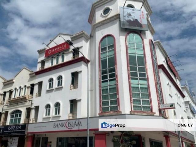 Shop for rent in Petaling, Damansara Damai