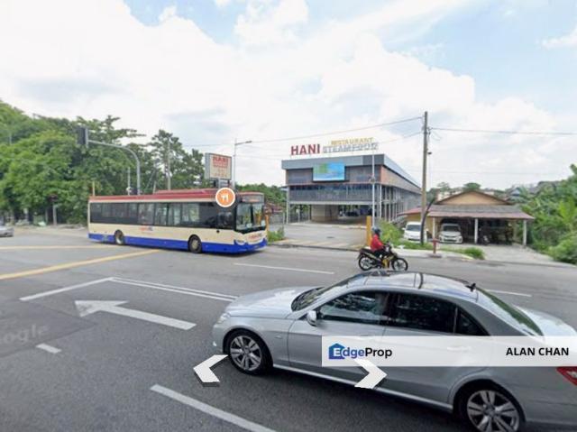 Shop for rent in Petaling, Country Heights Damansara