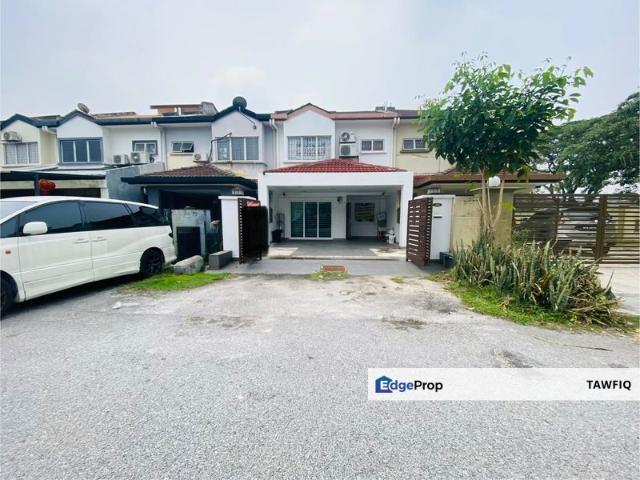 House for sale in Puncak Jalil, Majlis Bandaraya Subang Jaya