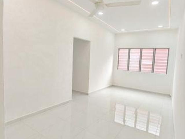 Flat for sale in Bukit Ledang, Johor