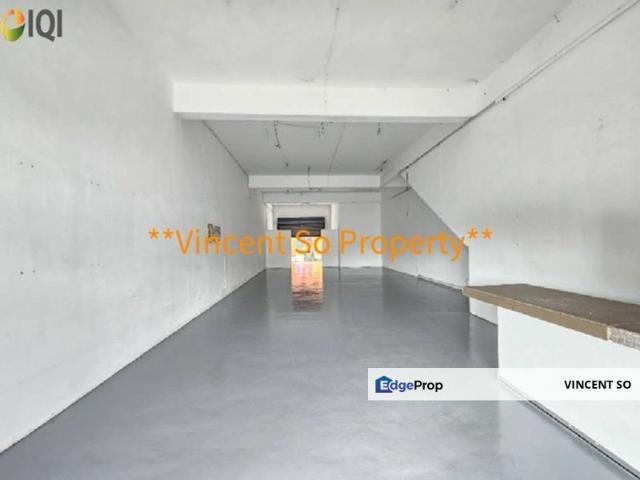 Shop for rent in Petaling, Alam Impian