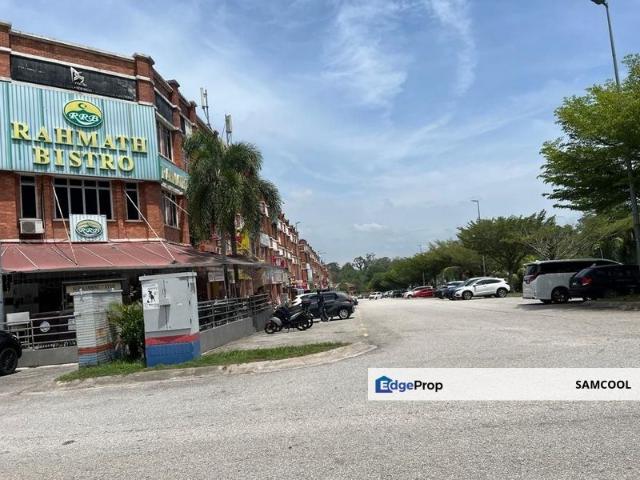 Shop for rent in Petaling, Alam Impian