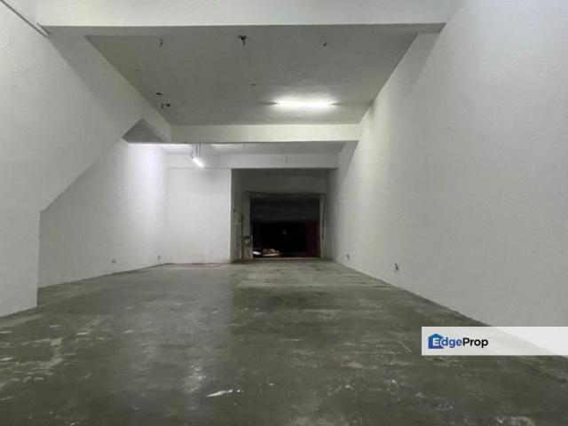 Shop for rent in Petaling, Alam Impian