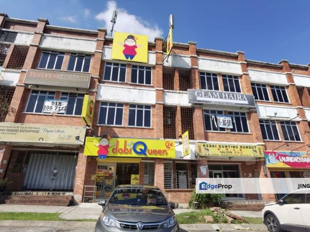 Shop for rent in Seksyen U10, Shah Alam