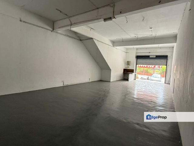Shop for rent in Petaling, Alam Impian