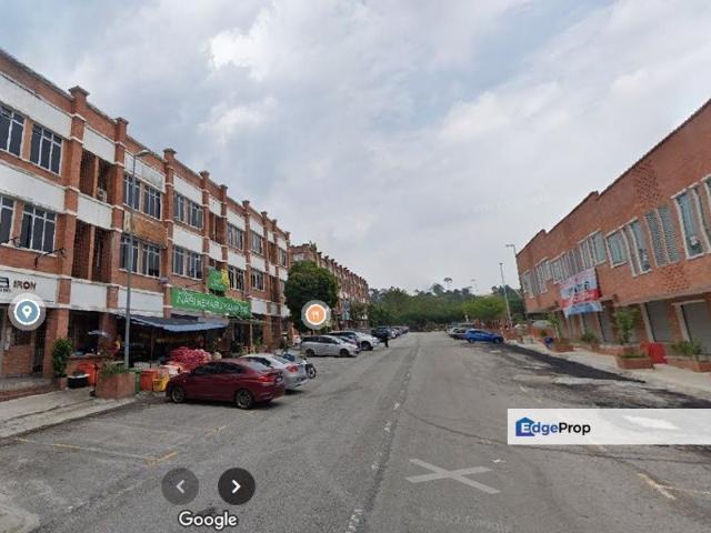 Shop for sale in Petaling, Alam Impian