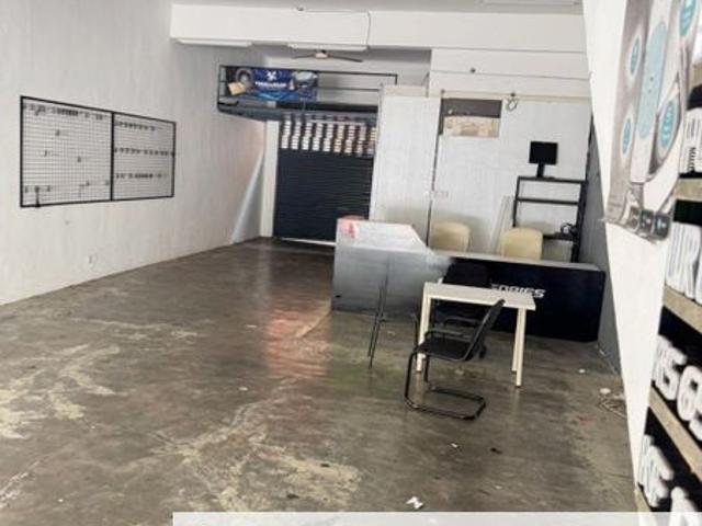 Shop for rent in Petaling, Alam Impian