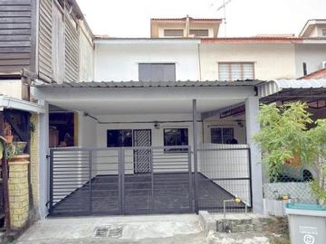 Terraced House for sale in Batu Pahat