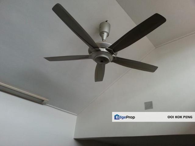 House for sale in Petaling, Damansara Damai