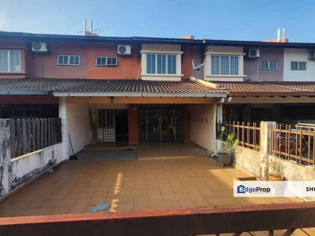 House for sale in Taman Putra Prima, Sepang