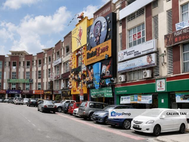 Shop for rent in Country Heights Damansara, Kuala Lumpur