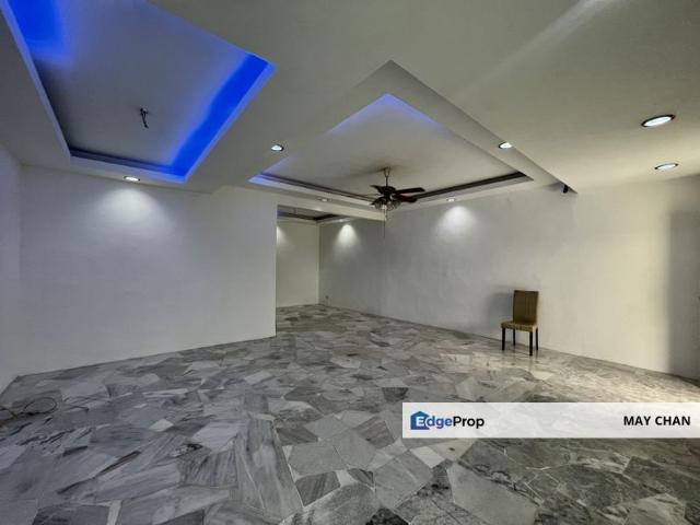 House for sale in Kajang, Langat