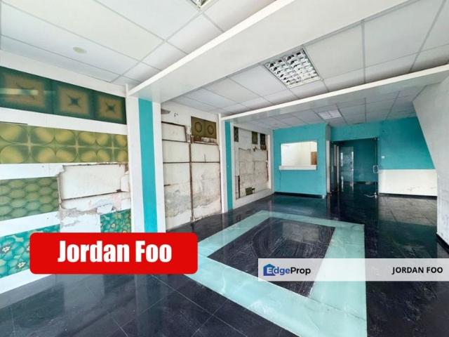 Shop for rent in Georgetown, Penang