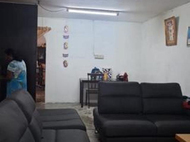 Terraced House for sale in Seri Kembangan, Majlis Bandaraya Subang Jaya