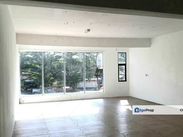 Shop for sale in Kajang, Langat