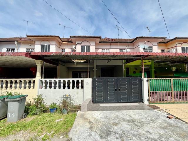 Terraced House for sale in Batu Pahat, Johor