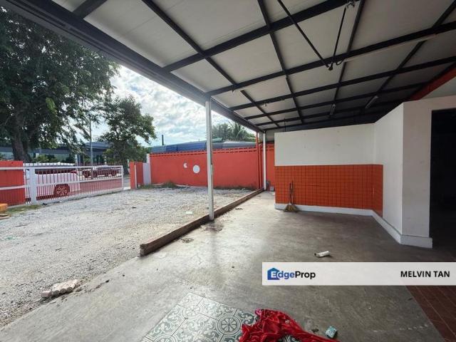 Shop for rent in Wellesley, Penang