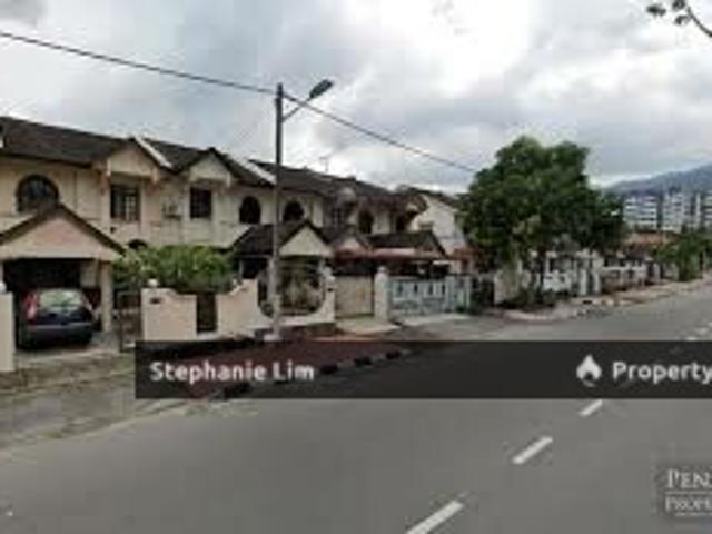 Terraced House for sale in Mukim 13, Georgetown