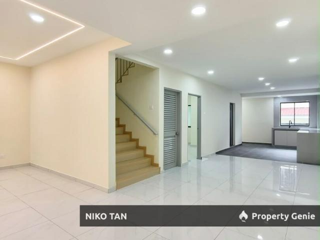 Terraced House for sale in Taman Daya, Tebrau