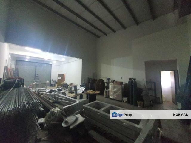 Warehouse for sale in Sendayan Village, Negeri Sembilan