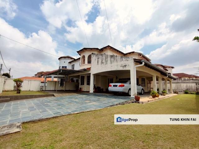House for sale in Malaka
