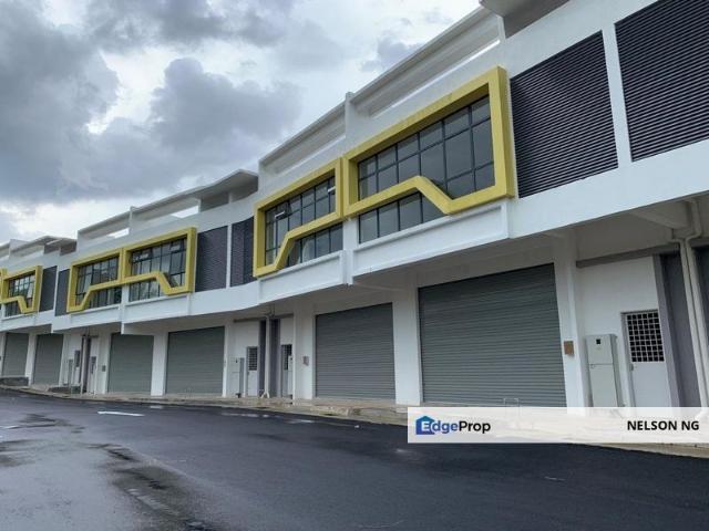 Warehouse for rent in Sendayan Village, Negeri Sembilan