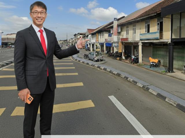Shop for sale in Kuching