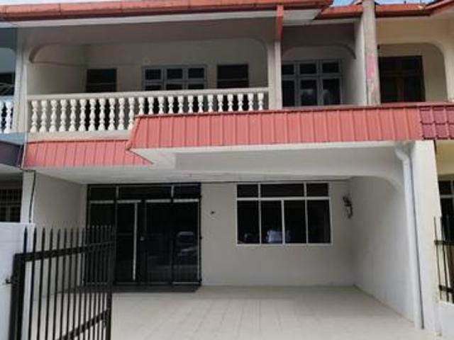 Terraced House for rent in Kuching, Bahagian Kuching