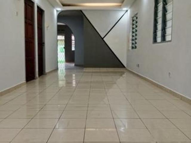 Bungalow for sale in Kluang, Johor