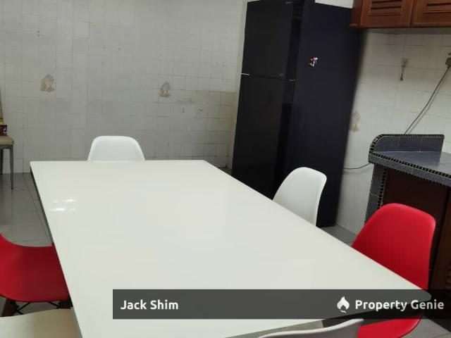 Terraced House for rent in Mukim 13, Georgetown