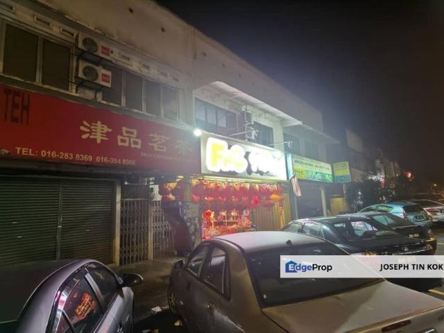 Shop for rent in Country Heights Damansara, Kuala Lumpur