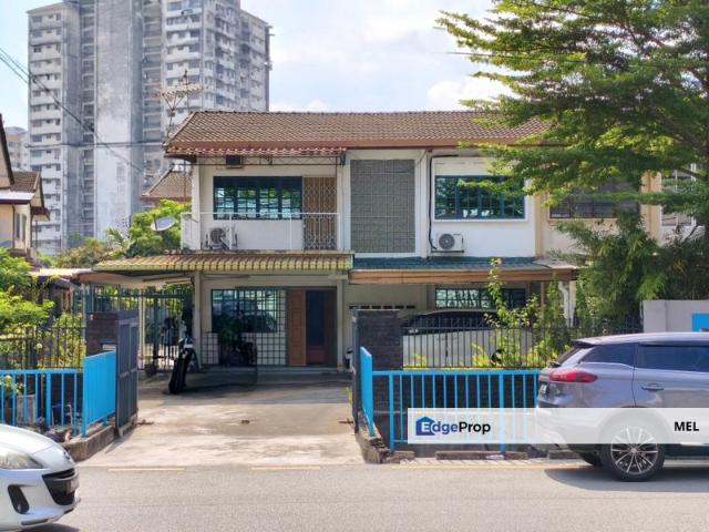 House for sale in Country Heights Damansara, Kuala Lumpur
