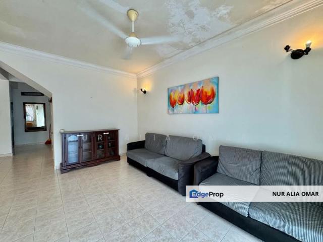 House for sale in Petaling, Alam Impian