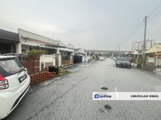 House for sale in Seri Kembangan, Majlis Bandaraya Subang Jaya
