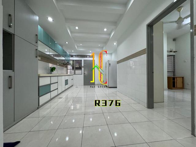 House for rent in Petaling, Alam Impian