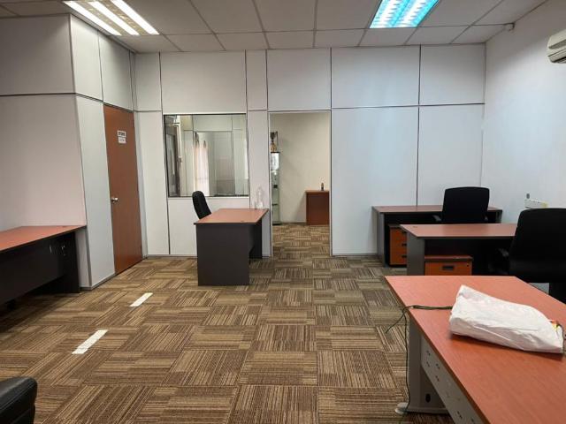 Office for rent in Petaling, Alam Impian