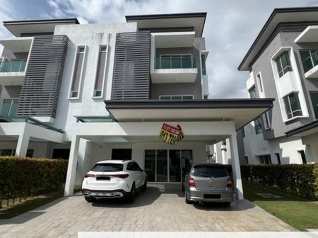 House for sale in Petaling, Alam Impian