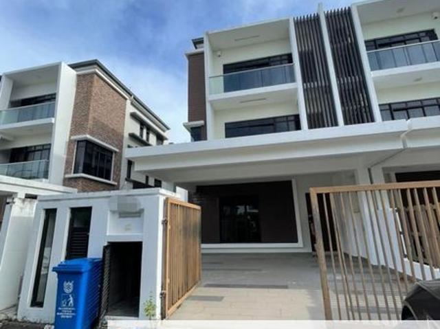 House for rent in Petaling, Alam Impian