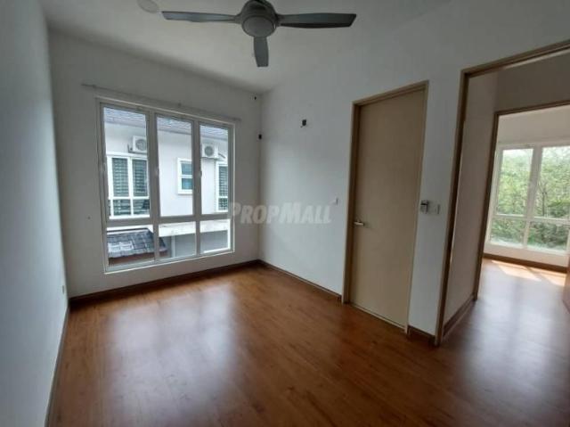 House for rent in Petaling, Alam Impian