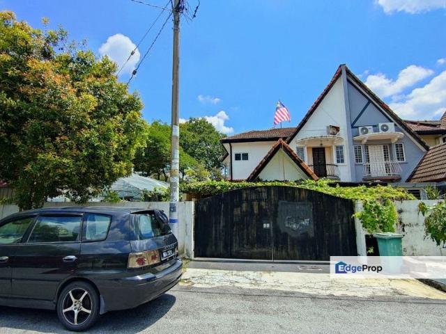 House for sale in Country Heights Damansara, Kuala Lumpur