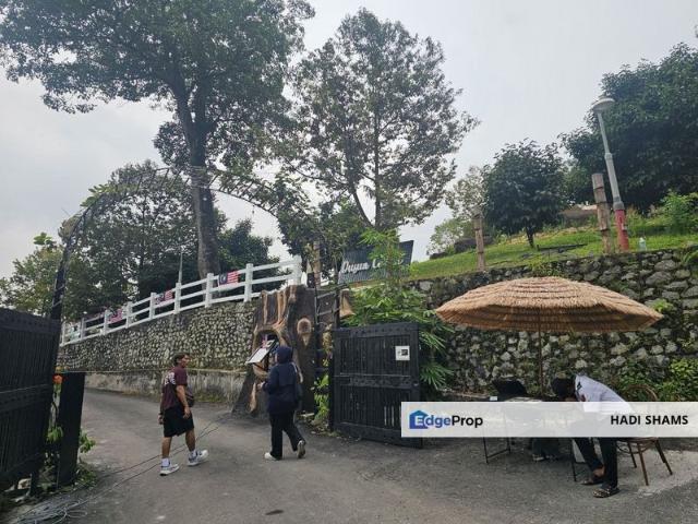 House for sale in Country Heights Damansara, Kuala Lumpur
