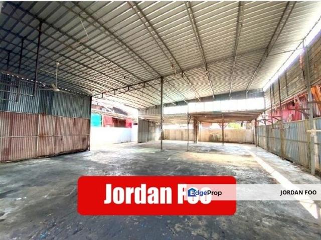 Warehouse for rent in Penang