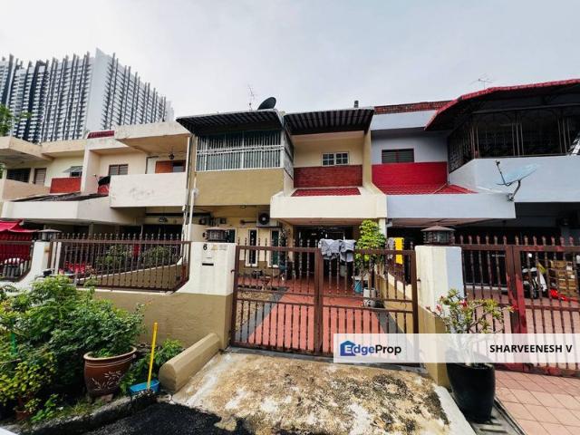 House for sale in Country Heights Damansara, Kuala Lumpur