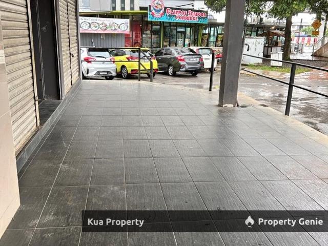 Shop for rent in Kuching