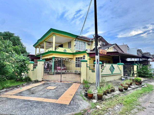 Terraced House for sale in Ulu Tiram, Johor