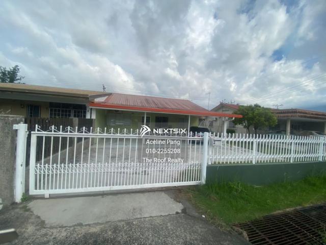 Residential House for rent in Kuching