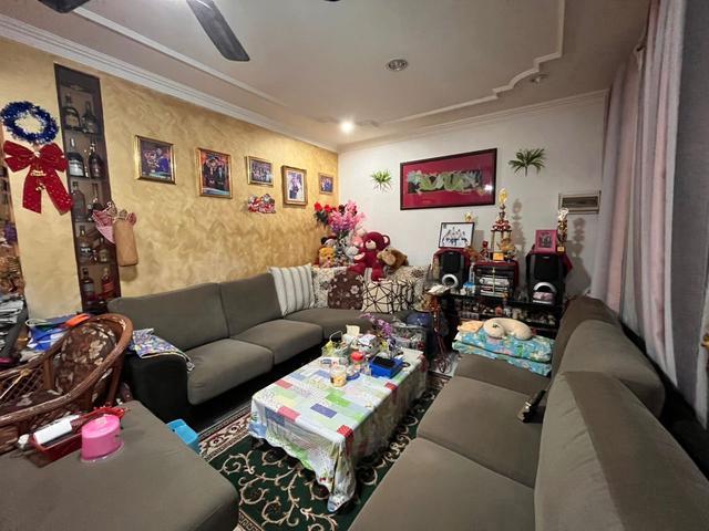Terraced House for sale in Kuching, Bahagian Kuching